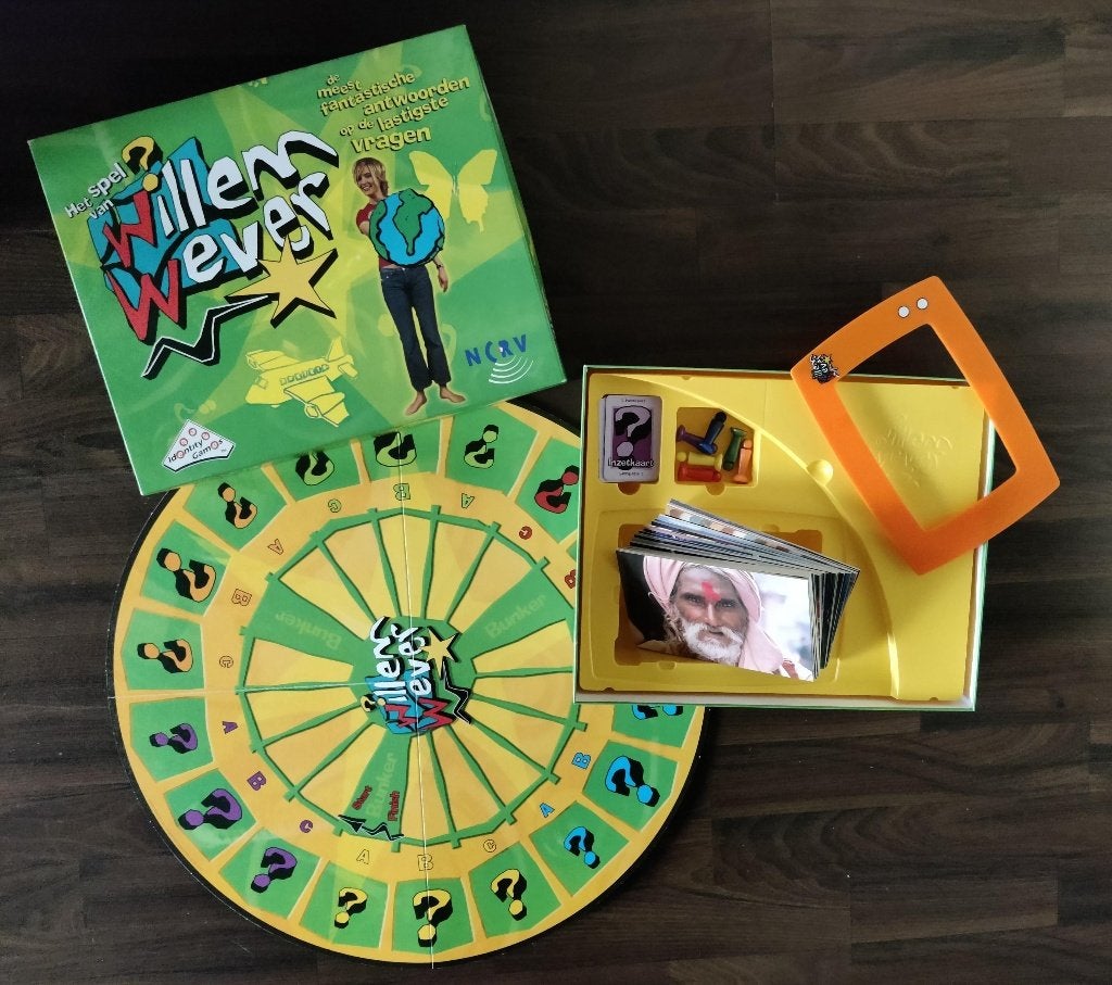 Het Spel van Willem Wever bordspel van tv NCRV  ALS NIEUW, Vijf spelers of meer, Ophalen of Verzenden, Zo goed als nieuw, Identity Games