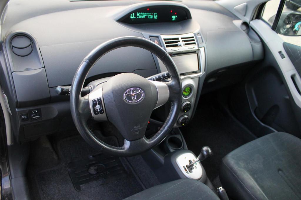 Toyota Yaris 1.3 VVTi Luna MMT|AIRCO|PDC|AUX, Auto's, Toyota, 750 kg, 4 cilinders, Met garantie (alle), Zwart
