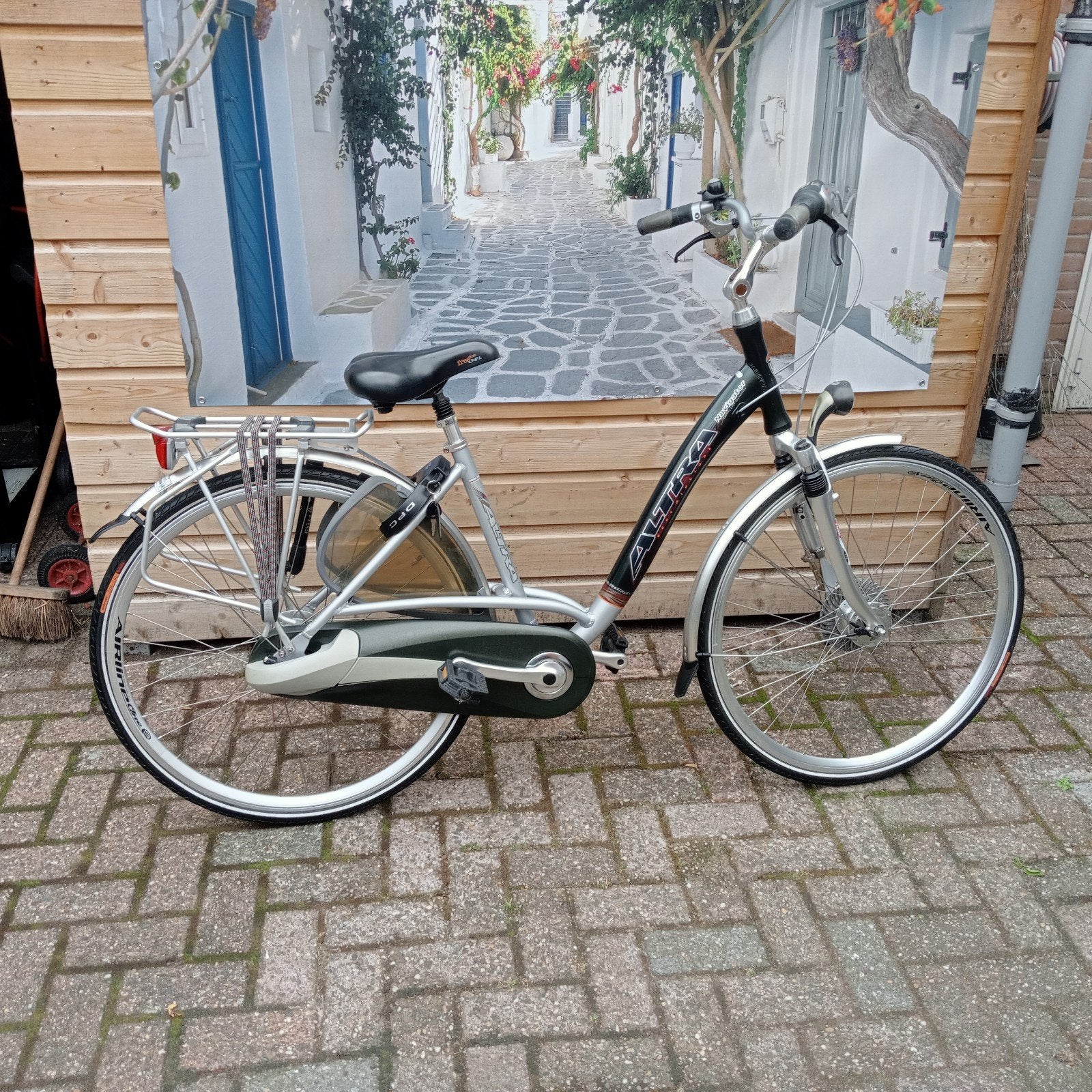 Altra damesfiets 28 inch, 8 versnellingen en 46 cm frame, Versnellingen, Zo goed als nieuw, Minder dan 47 cm, Trommelrem