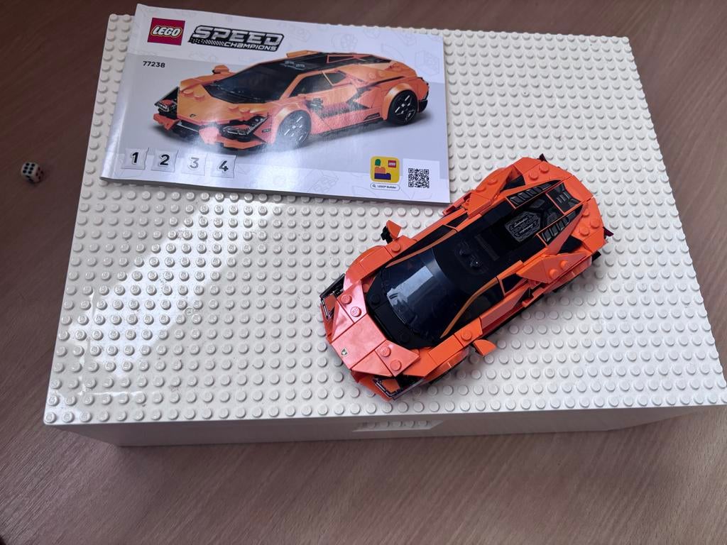 LEGO Speed Champions Lamborghini 77238, Kinderen en Baby's, Speelgoed | Duplo en Lego, Ophalen, Zo goed als nieuw