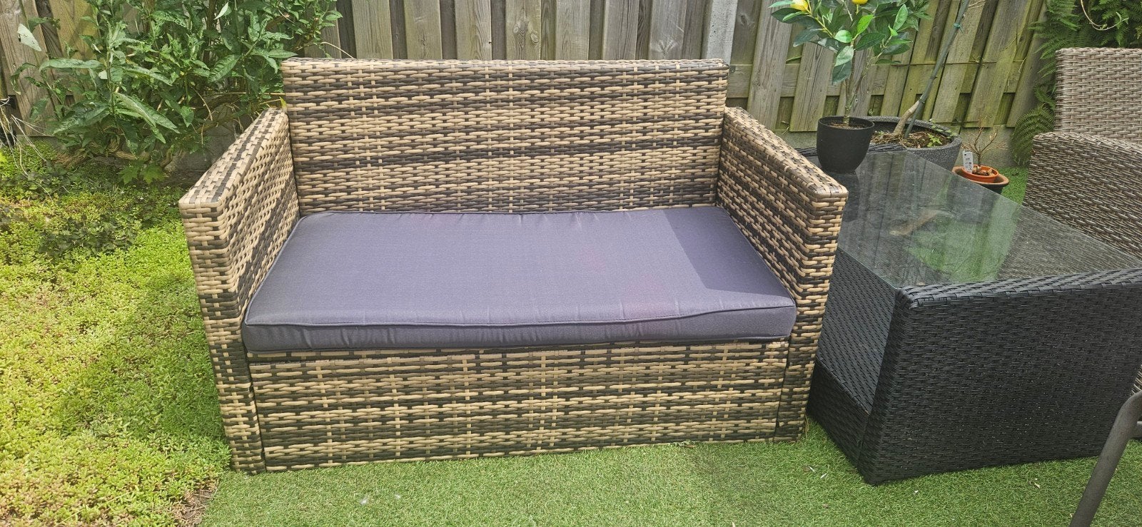 Wicker Loungeset met Kussens - Zo goed als nieuw, Tuin en Terras, Ophalen, Zo goed als nieuw, Wicker, Bank