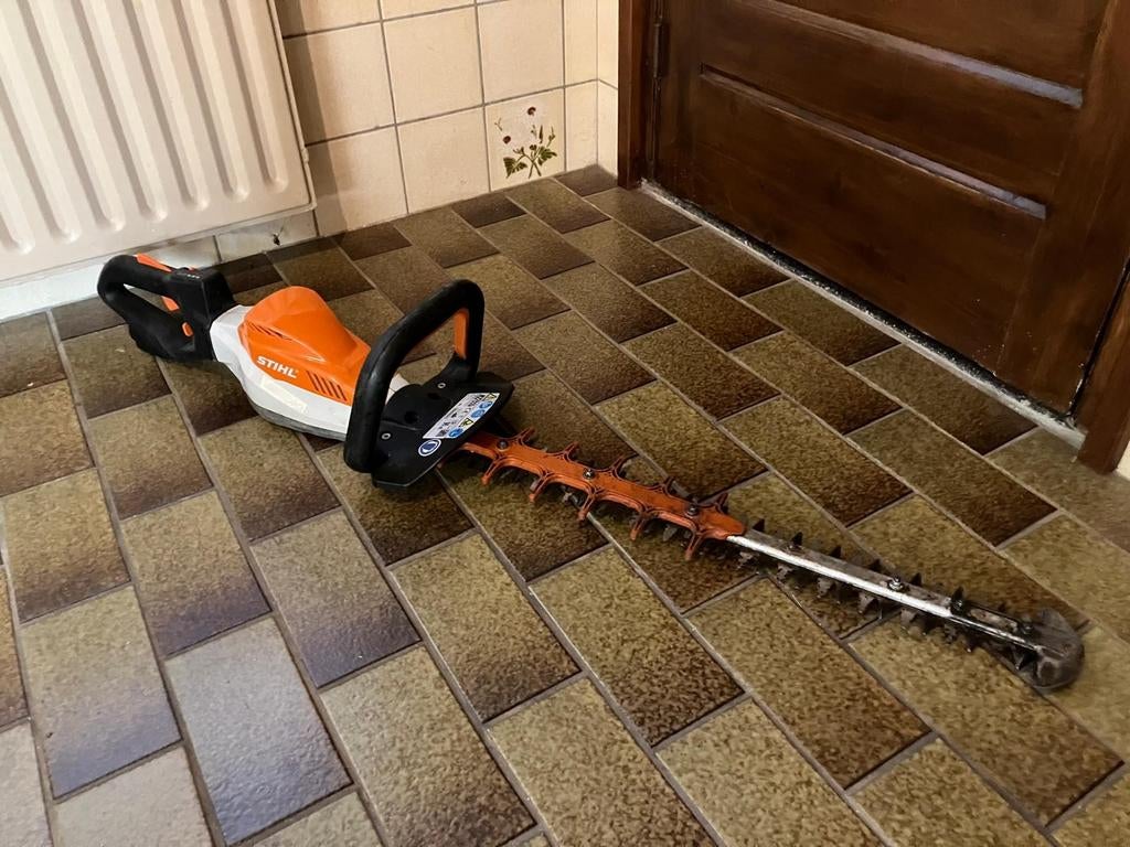 Te koop stihl hsa 94 r accu heggenschaar, Tuin en Terras, Ophalen of Verzenden, Accu