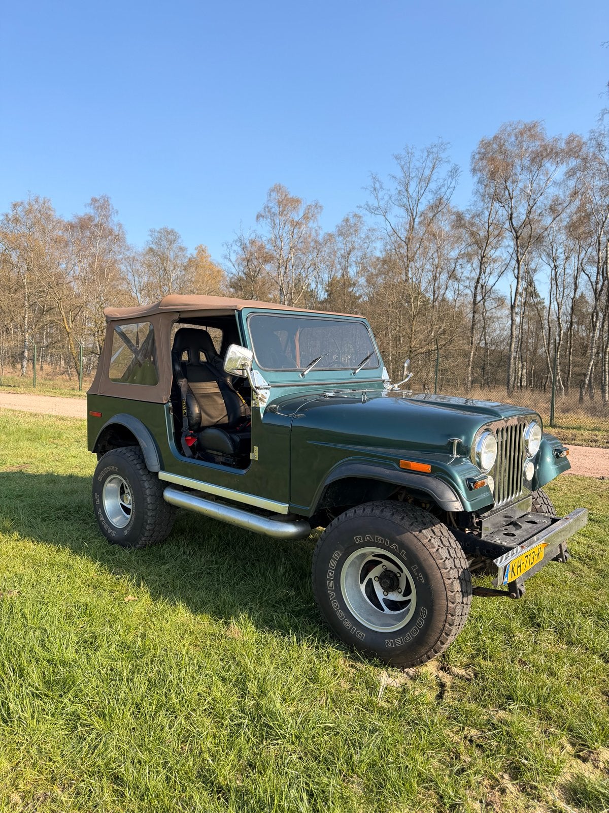 Jeeps CJ7 Groen en Paars, foto 8
