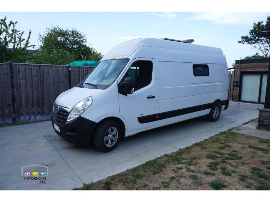 Opel Movano met 122.000km Euro 5, Caravans en Kamperen, Overige merken, Buscamper of Camperbus, 6 tot 7 meter, Bedrijf