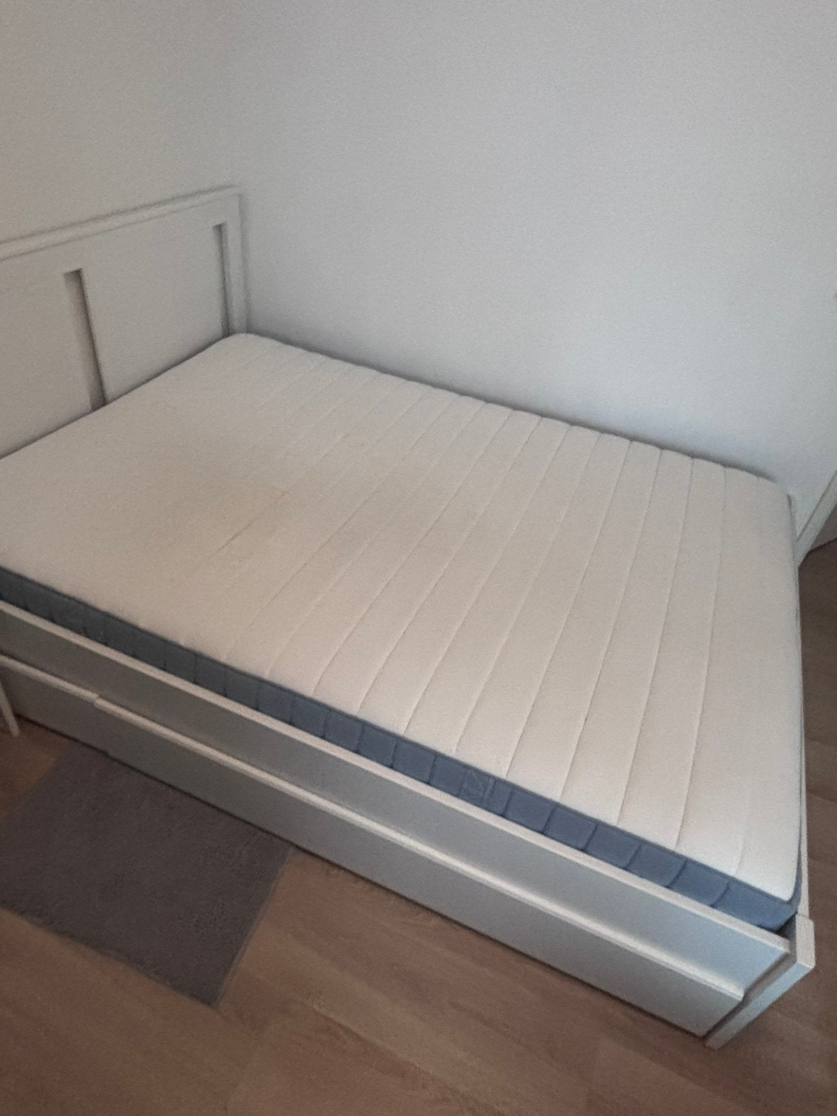 Bed with Mattress Ikea 140x200, Ophalen, Wit, Tweepersoons, 140 cm