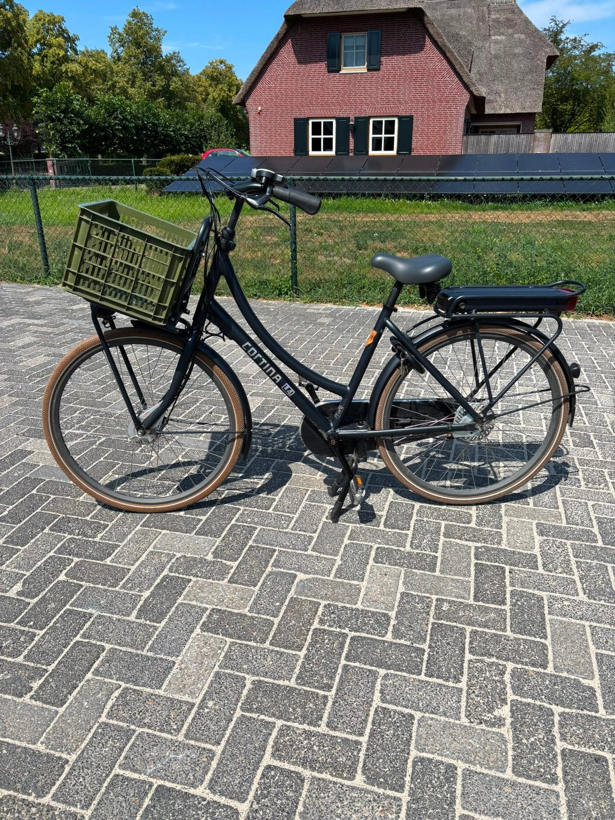 Cortina E-U4 elektrische fiets, Fietsen en Brommers, 56 cm of meer, Ophalen, Zo goed als nieuw, Versnellingen