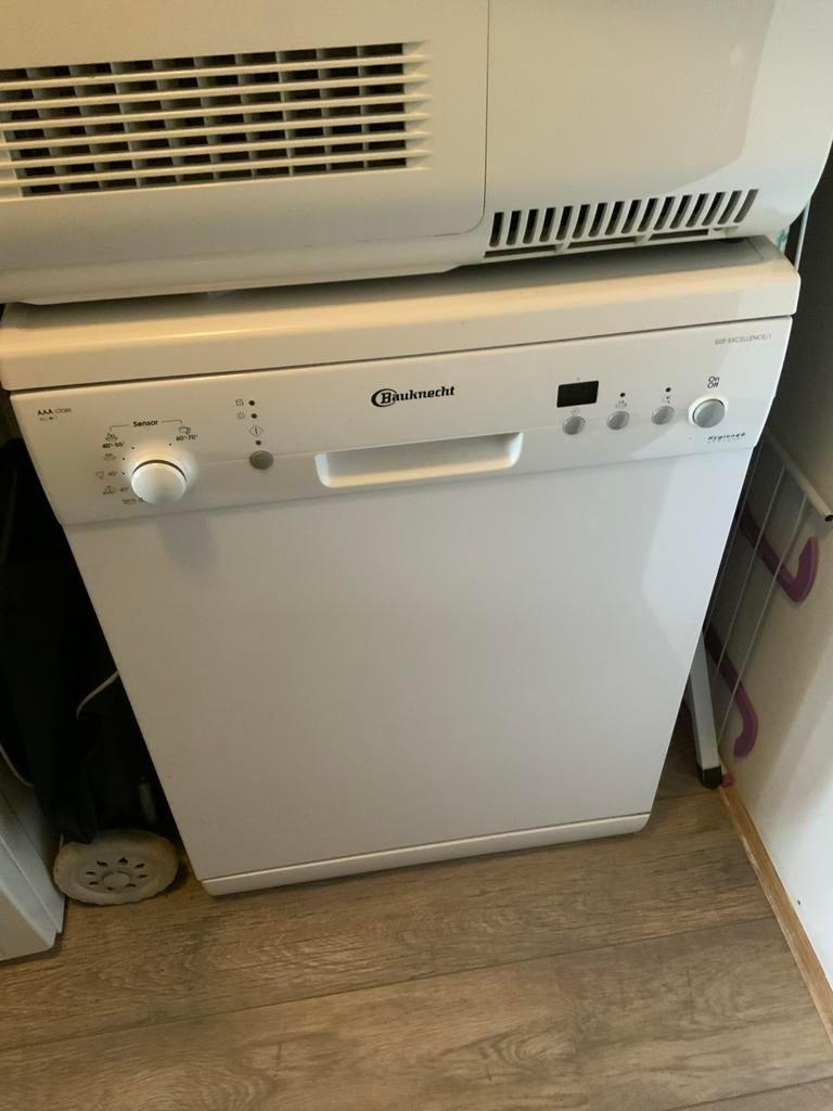 Bauknecht GSF Excellence/1 Vrijstaande Vaatwasser Wit AAA, Ophalen, 60 cm of meer, Zo goed als nieuw, Energieklasse A of zuiniger