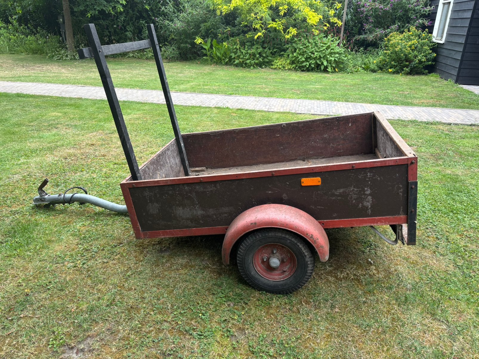 Gebruikte aanhangwagen met reserveband., Auto diversen, Aanhangwagen-onderdelen, Ophalen, Gebruikt
