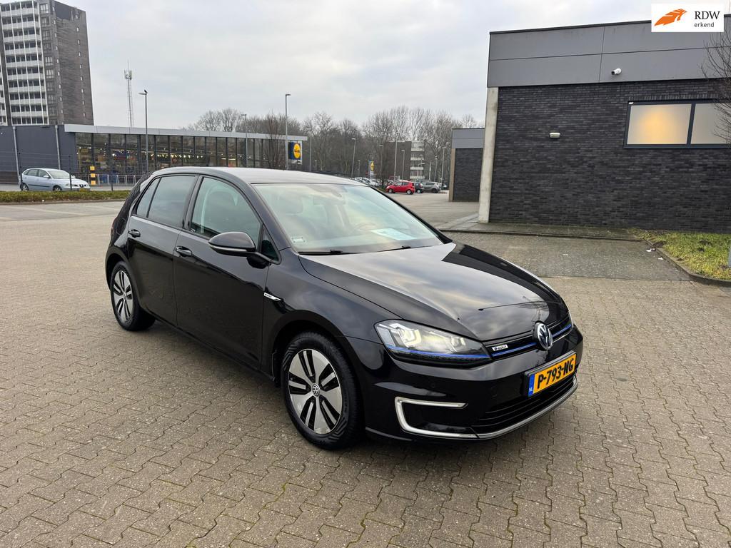 Volkswagen E-Golf E-Golf, Auto's, Volkswagen, Bedrijf, Te koop, Golf, ABS, Achteruitrijcamera, Airbags, Airconditioning, Boordcomputer