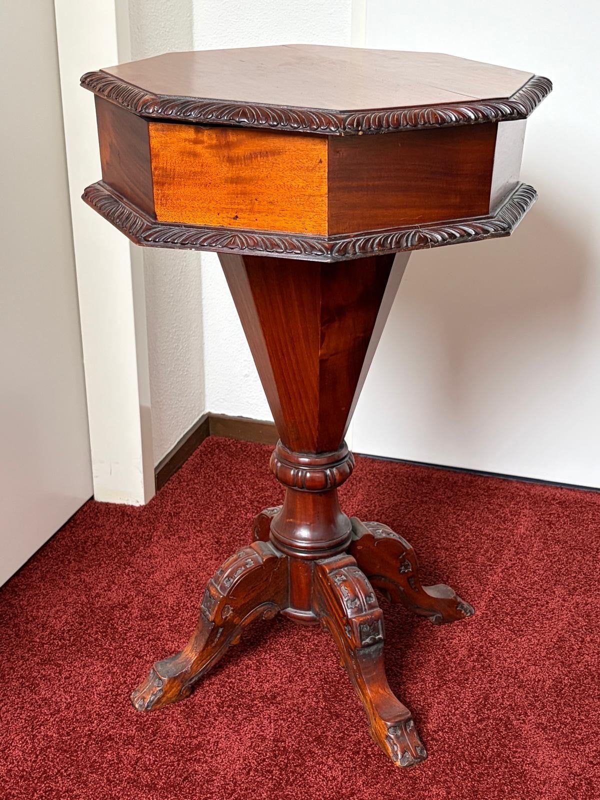 Antieke Victoriaanse Naaitafel Mahoniehout (1860-1890), Antiek en Kunst, Ophalen