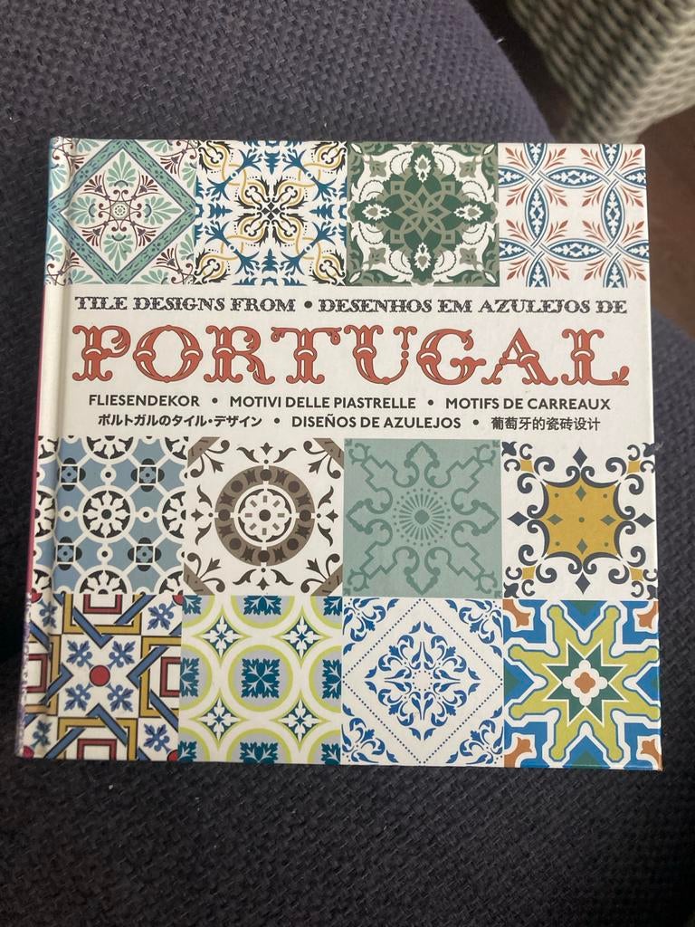 Tile designs from Portugal - Boek met CD-ROM, Boeken, Kunst en Cultuur | Architectuur, Zo goed als nieuw, Overige onderwerpen