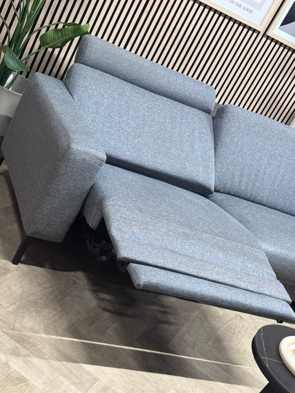 Goossens Hoekbank Dallas Elektrisch - Grijs - 290 x 210, Huis en Inrichting, 250 tot 300 cm, -, Goossens hoekbank dallas stof elektrisch lounge tijdloos