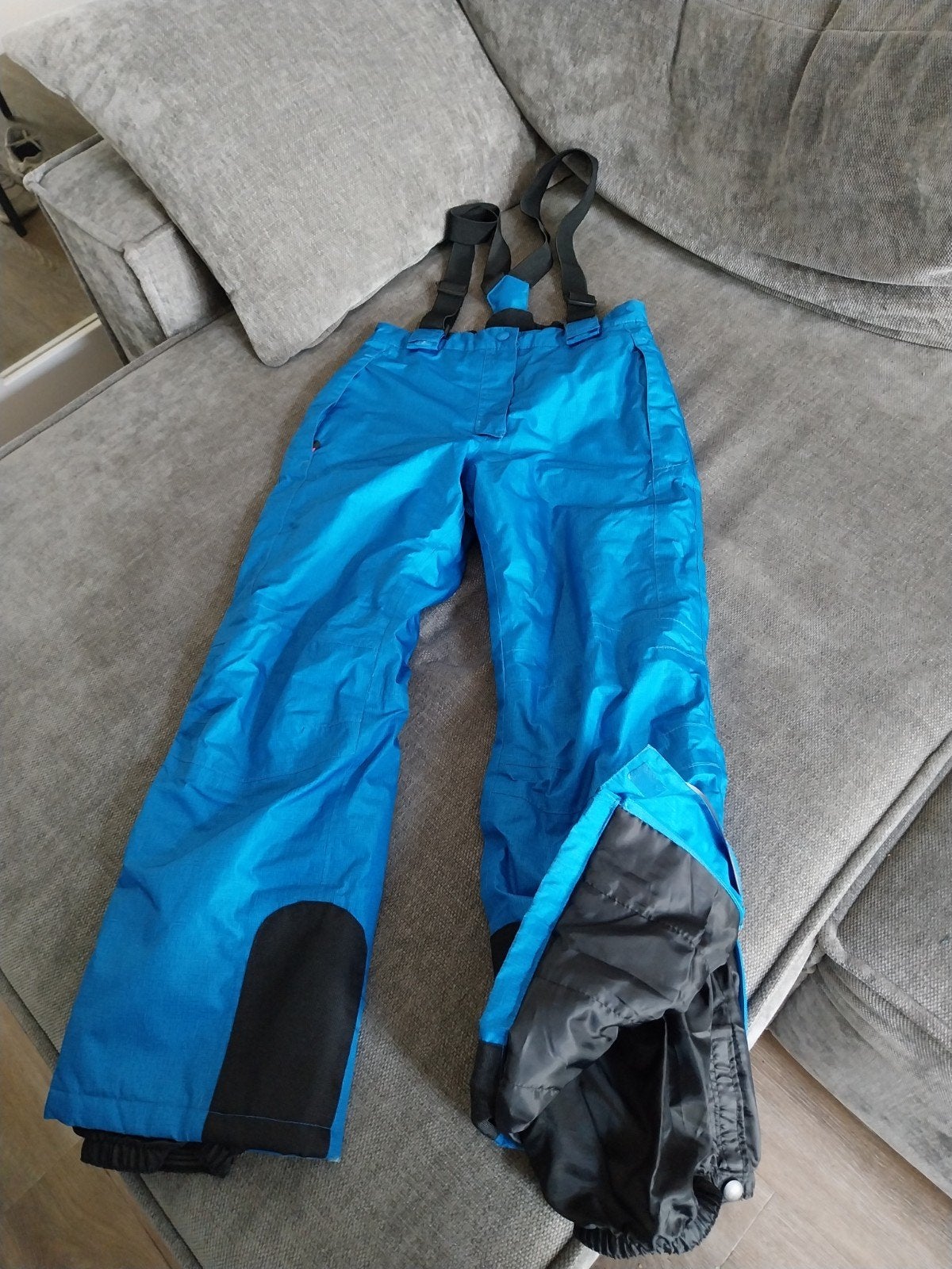 kinder skibroek, Ophalen, Zo goed als nieuw, Maat 134