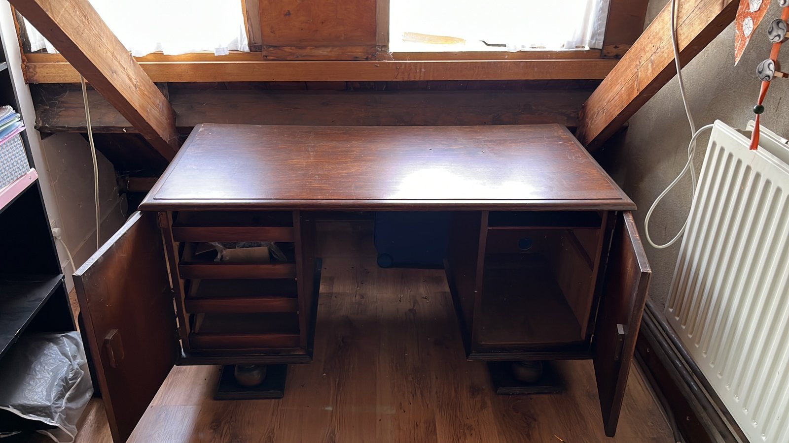 Oud houten bureau, Ophalen, Demontabel, Gebruikt, Hout