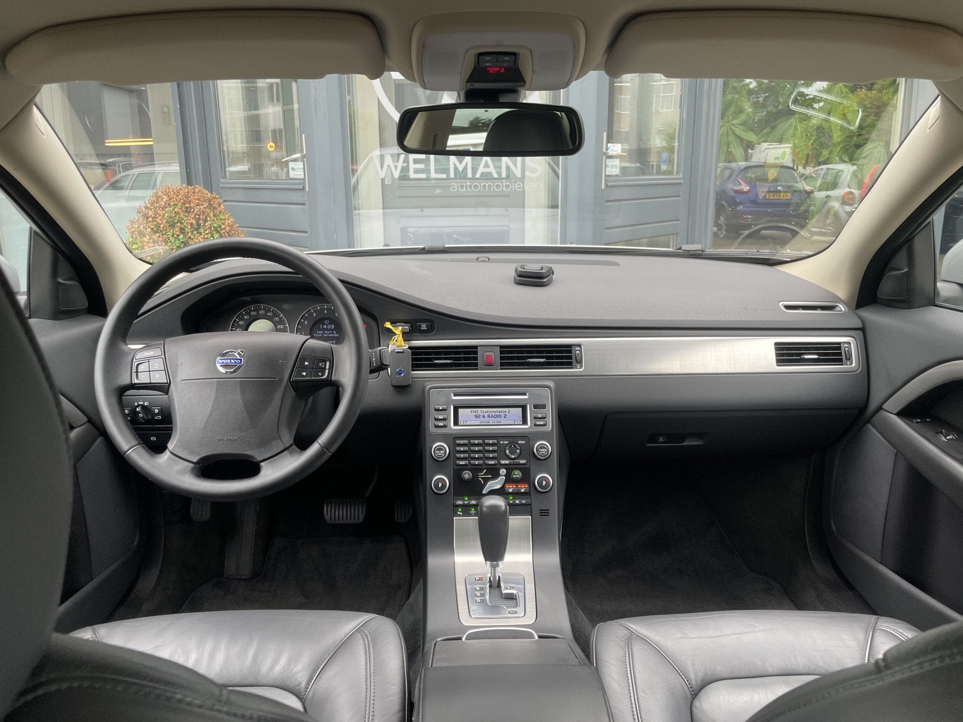 Volvo S80 3.2 Summum Youngtimer | 1e eigenaar | Premium lede, Auto's, Gebruikt, Zwart, Traction-control, Bedrijf