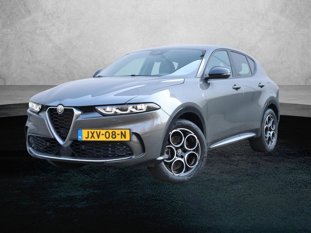 Alfa Romeo Tonale 1.3T PHEV Ti | Navigatie | Achteruitrijdca, Auto's, Alfa Romeo, Automaat, Gebruikt, 4 cilinders, Bedrijf