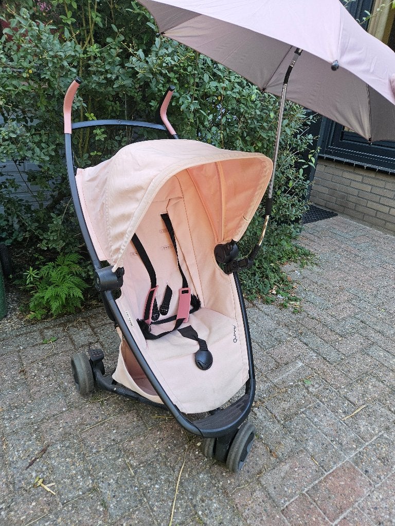 kinderbuggy, Ophalen, Gebruikt, Quinny, Zonnekap