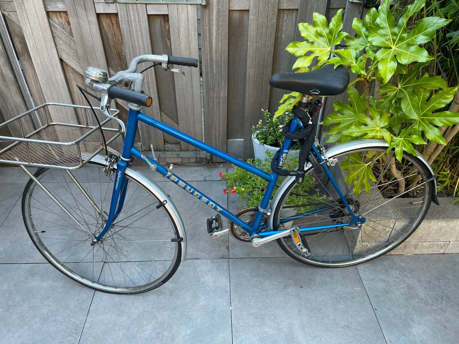 Retro Damesfiets Peugeot, Fietsen en Brommers, Fietsen | Dames | Sportfietsen en Toerfietsen, Minder dan 10 versnellingen, Gebruikt