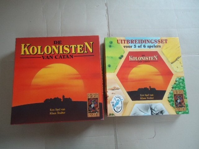Kolonisten van Catan + uitbreiding 5 en 6 spelers, hout zgan, Vijf spelers of meer, Ophalen of Verzenden, Zo goed als nieuw, 999 Games