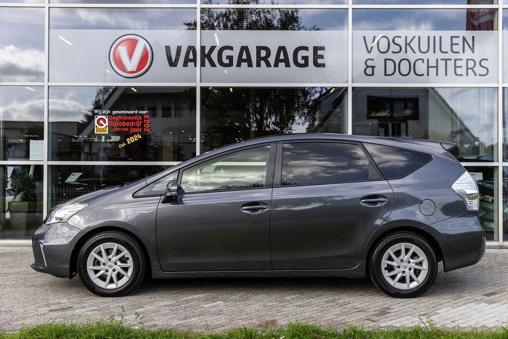 Toyota Prius Wagon 1.8 Aspiration Limited 7 pers. Trekhaak, Gebruikt, Zwart, 4 cilinders, 7 stoelen