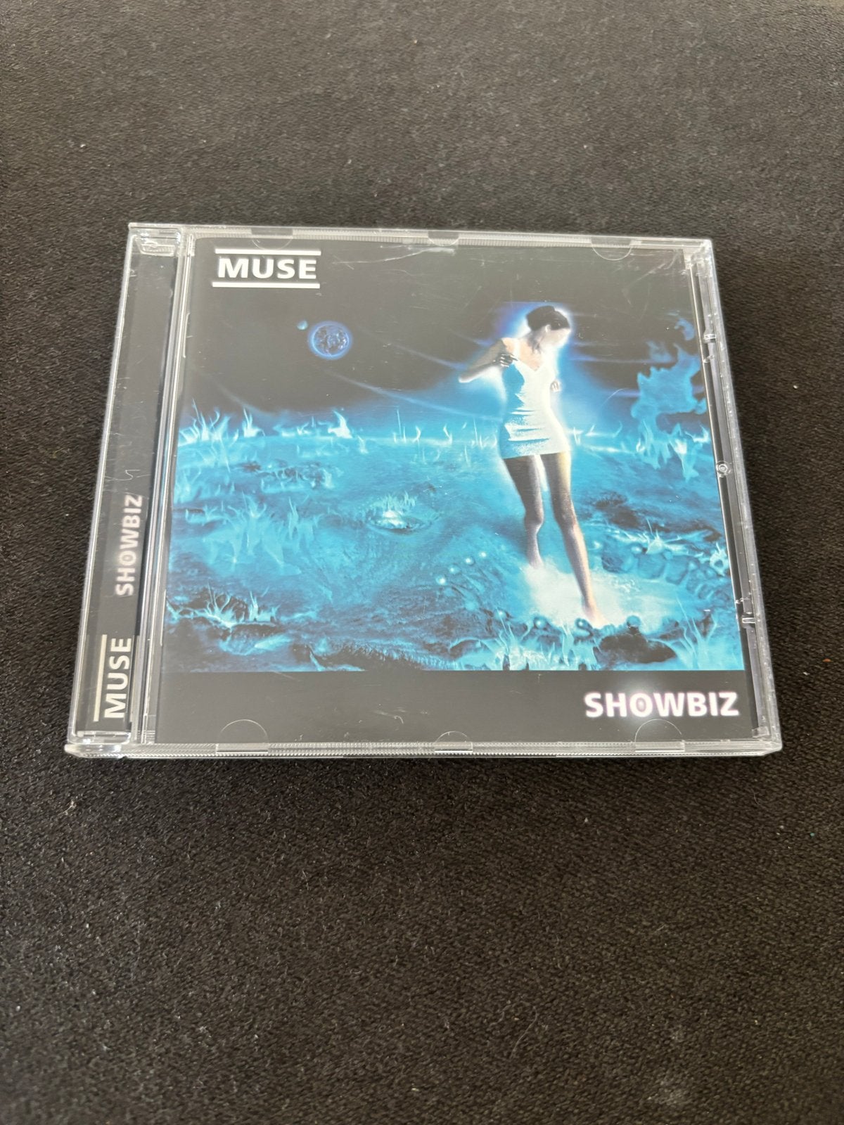 Muse - Showbiz CD (1999), Ophalen of Verzenden, Zo goed als nieuw