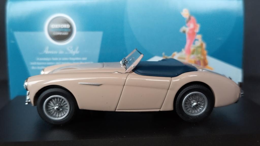 Austin Healey 100 BN1 Coronet Cream 1:43 Oxford Diecast Pol, Hobby en Vrije tijd, Overige merken, Auto, ., Nieuw