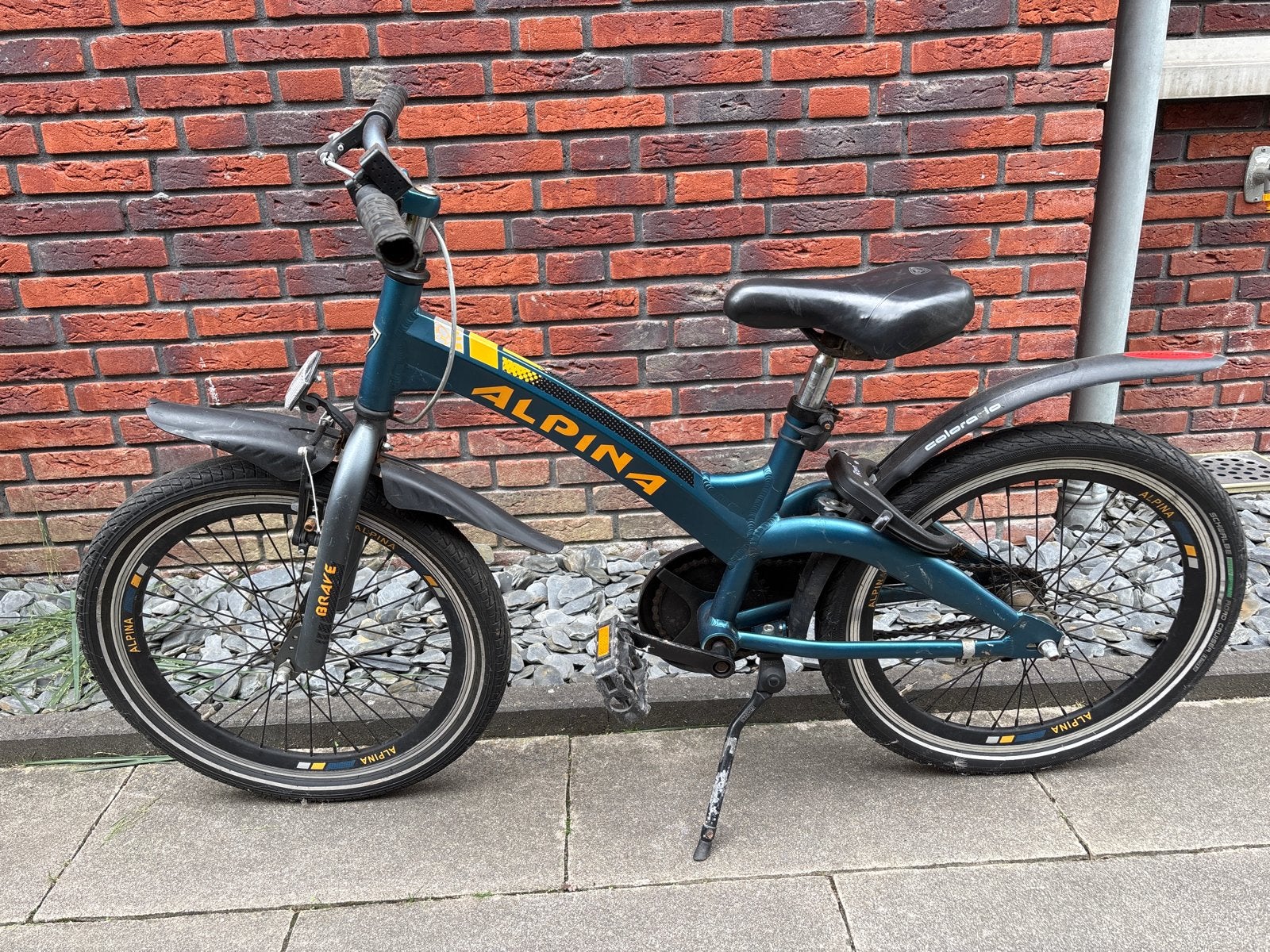 Alpina Brave kinderfiets 20 inch - Stoer en klaar voor avont, Fietsen en Brommers, Ophalen, Gebruikt, Terugtraprem, 20 inch of meer
