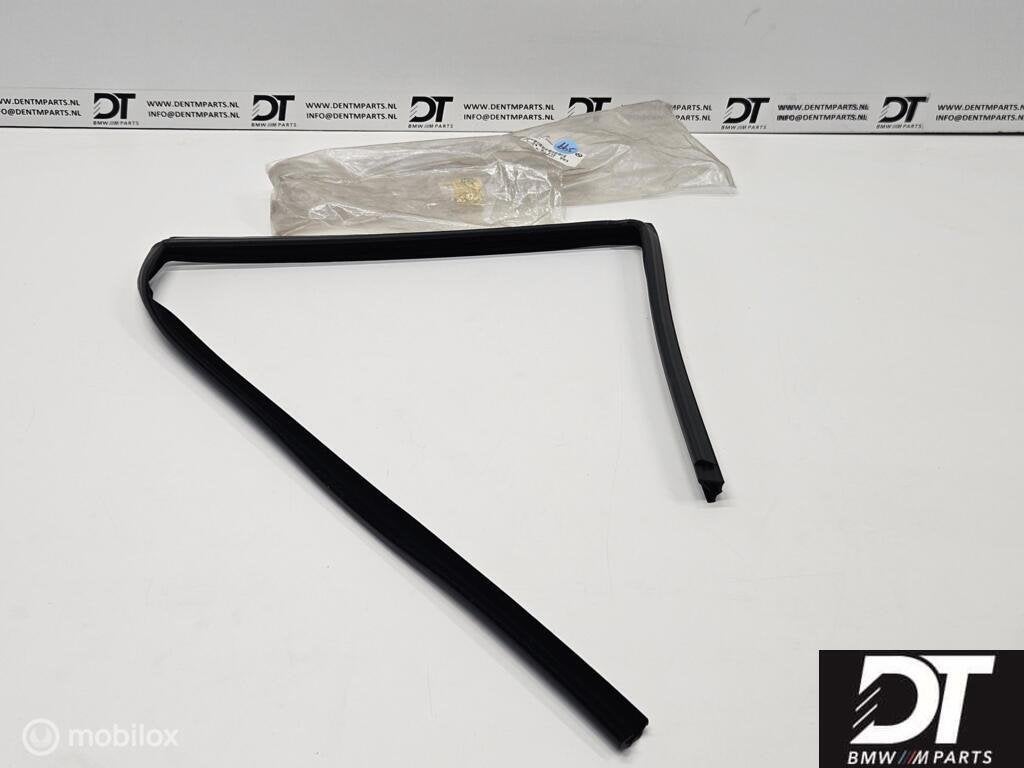 Raamrubber deur linksachter BMW E36 Sedan 51348213983, Auto-onderdelen, Nieuw, Ophalen of Verzenden