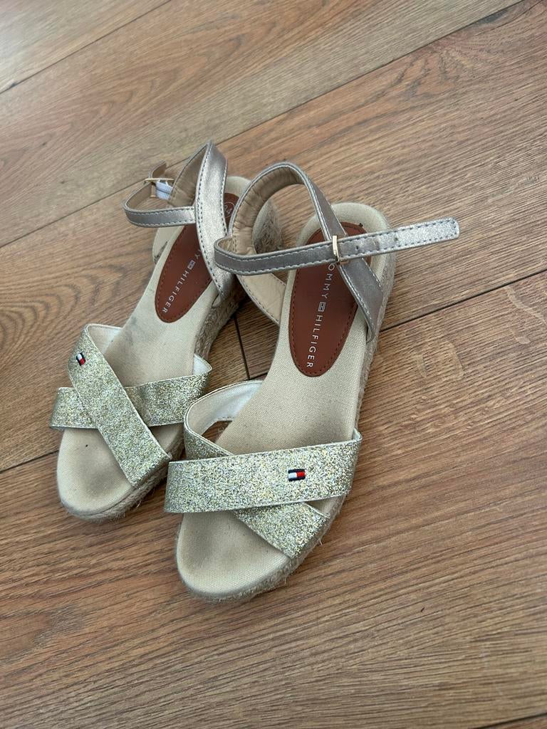 Tommy Hilfiger gouden glitter sandalen maat 34, Ophalen
