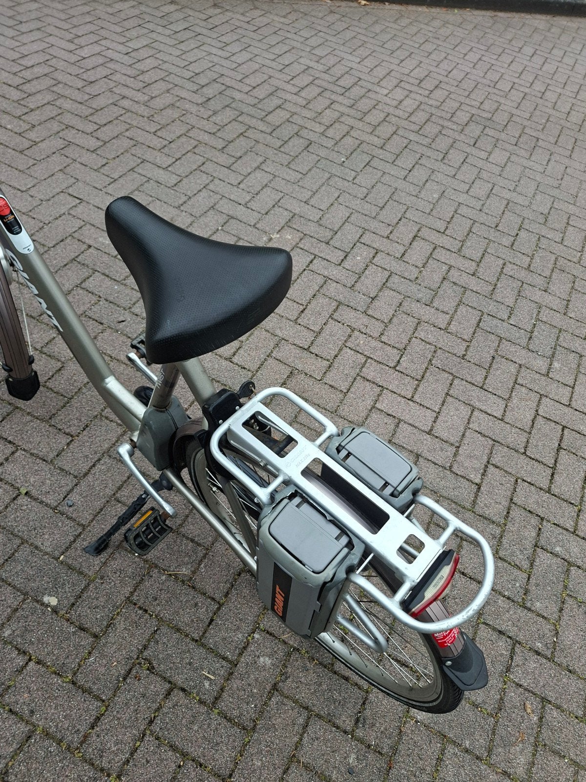 Giant electrische, Fietsen en Brommers, Fietsen | Dames | Omafietsen, Ophalen of Verzenden, Gebruikt