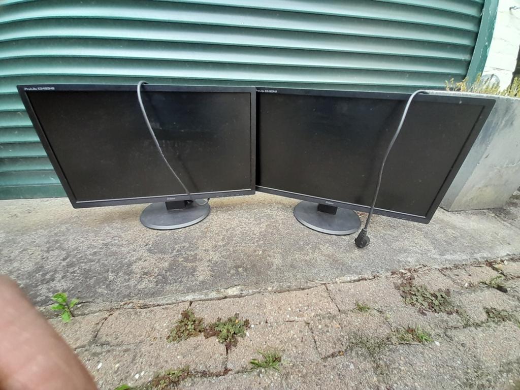 Iiyama monitoren, 2 stuks., Computers en Software, Monitoren, Ophalen, Full HD, 60 Hz of minder