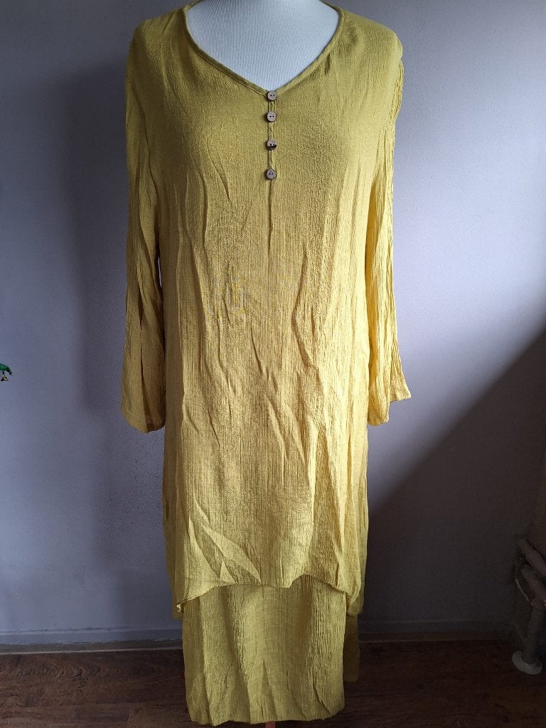 Nieuwe lange mosterd gele stretch jurk, maat L/XL, Geel, Maat 42/44 (L), Nieuw, Ophalen of Verzenden