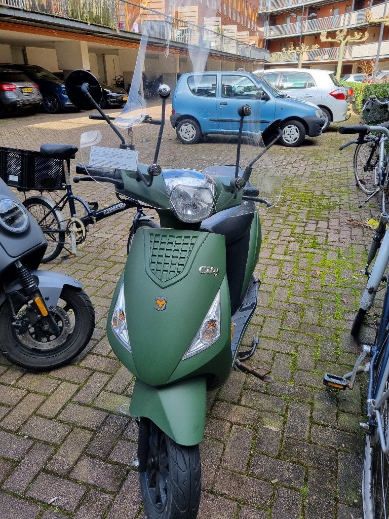 La souris, Gebruikt, Benzine, Ophalen, Overige merken