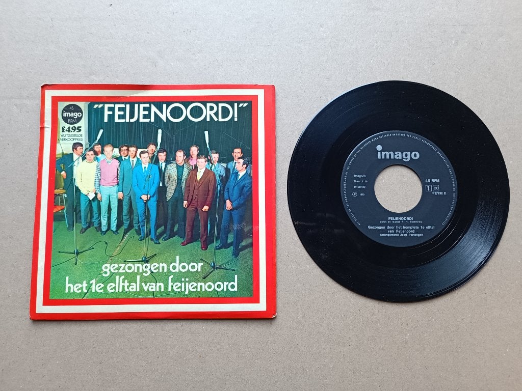 7" Single: Feijenoord / Voetbal (1970), Verzamelen, Ophalen of Verzenden, Gebruikt, Buitenlandse clubs, Poster, Plaatje of Sticker