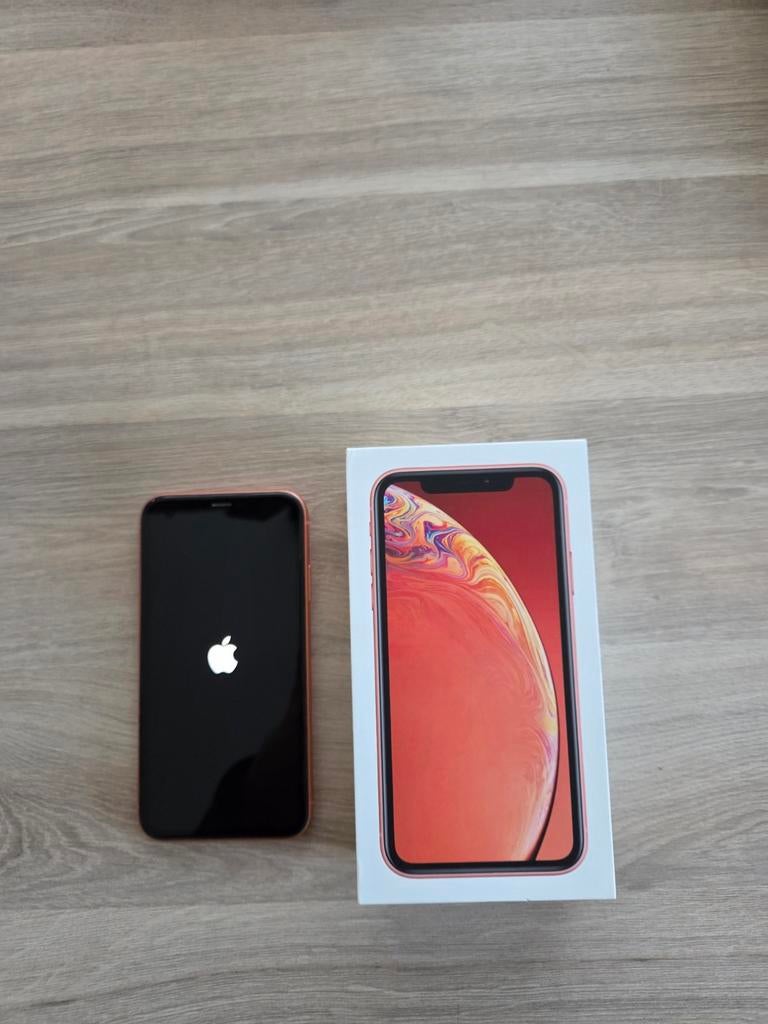 Apple iPhone XR 64GB Koraalrood - in goede staat, IPhone XR, Ophalen of Verzenden, Zo goed als nieuw, 64 GB