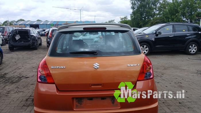 Achterklep van een Suzuki Swift (ZCM), Gebruikt, -, Ophalen of Verzenden, -