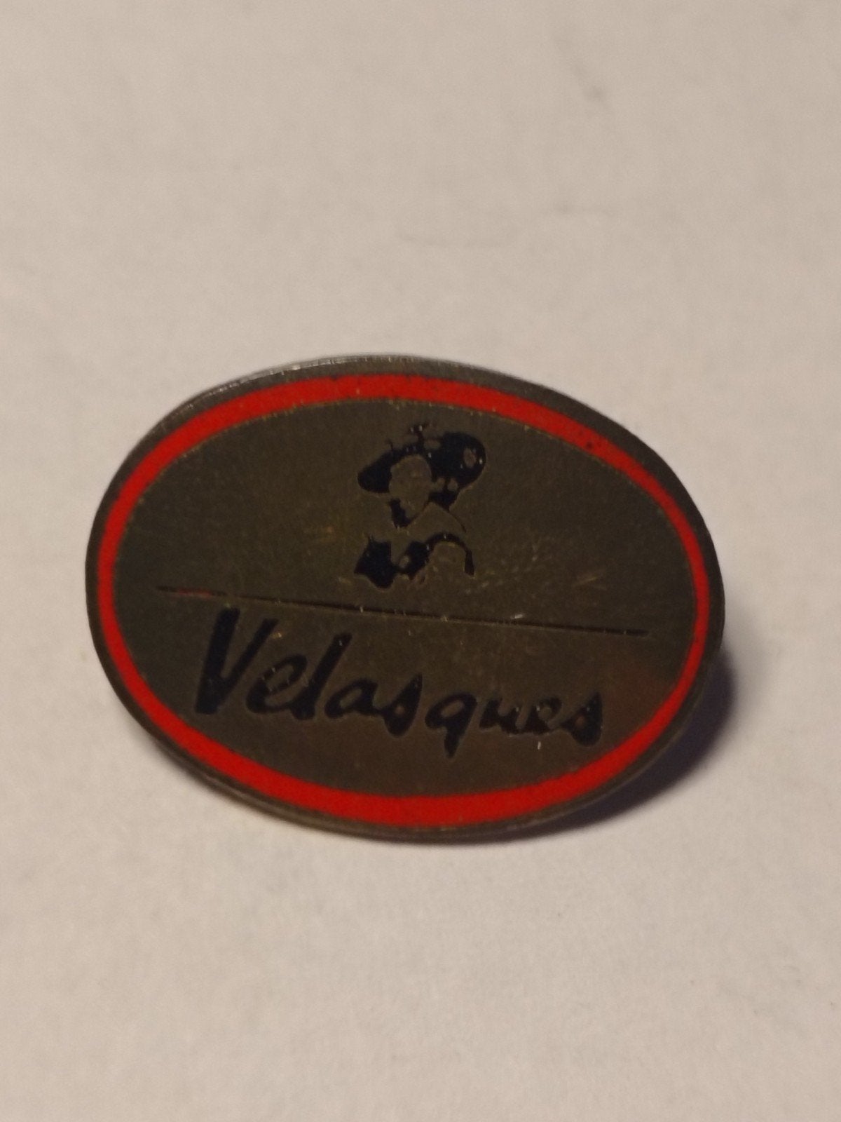 Velasques Emaille Speldje Broche, Verzamelen, Ophalen of Verzenden, Gebruikt, Overige onderwerpen