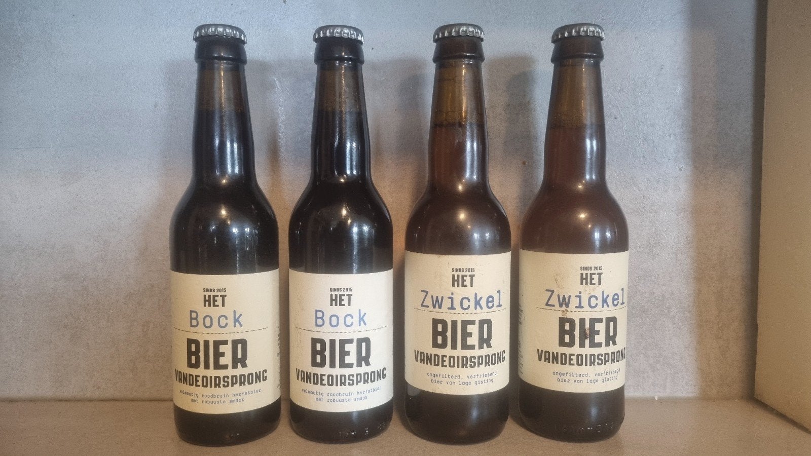 Van De Oirsprong (sinds '15) : 2x Bock '22 & 2x Zwickel '17, Ophalen of Verzenden, Zo goed als nieuw, Flesje(s), Overige merken
