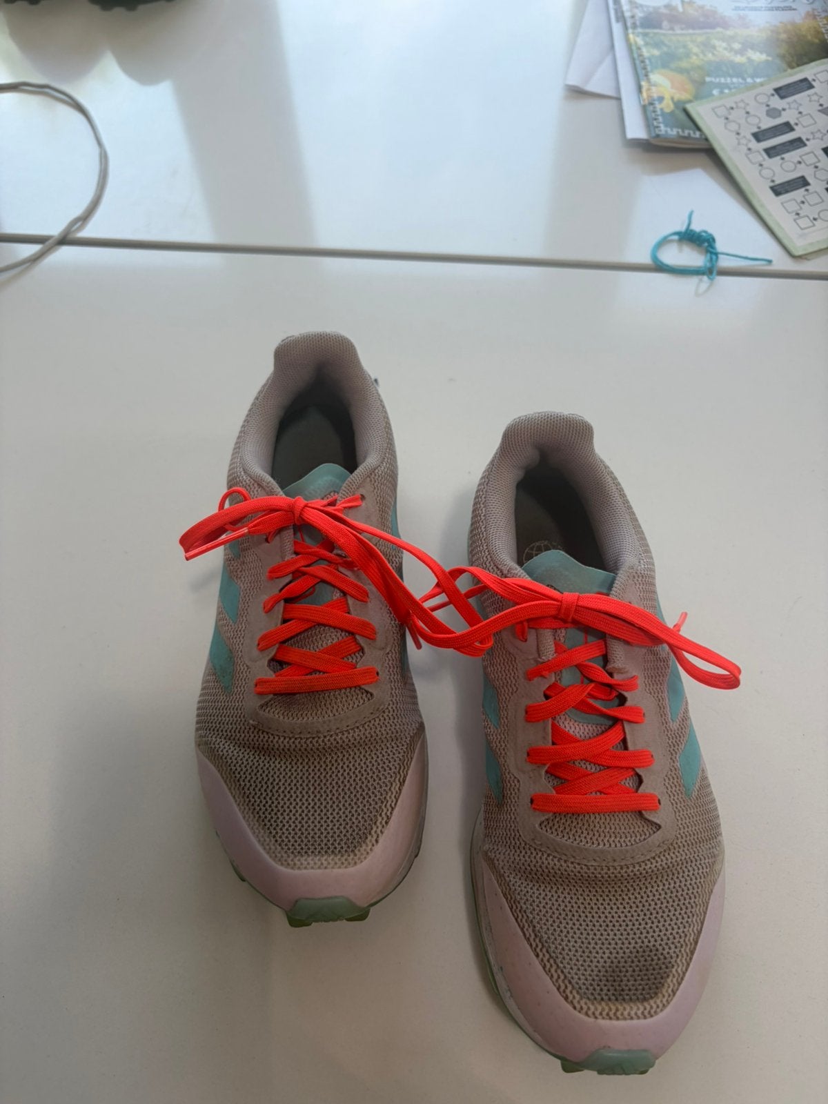 Adidas hockeyschoenen maat 37 1/3, Sport en Fitness, Hockey, Ophalen of Verzenden, Gebruikt, Schoenen