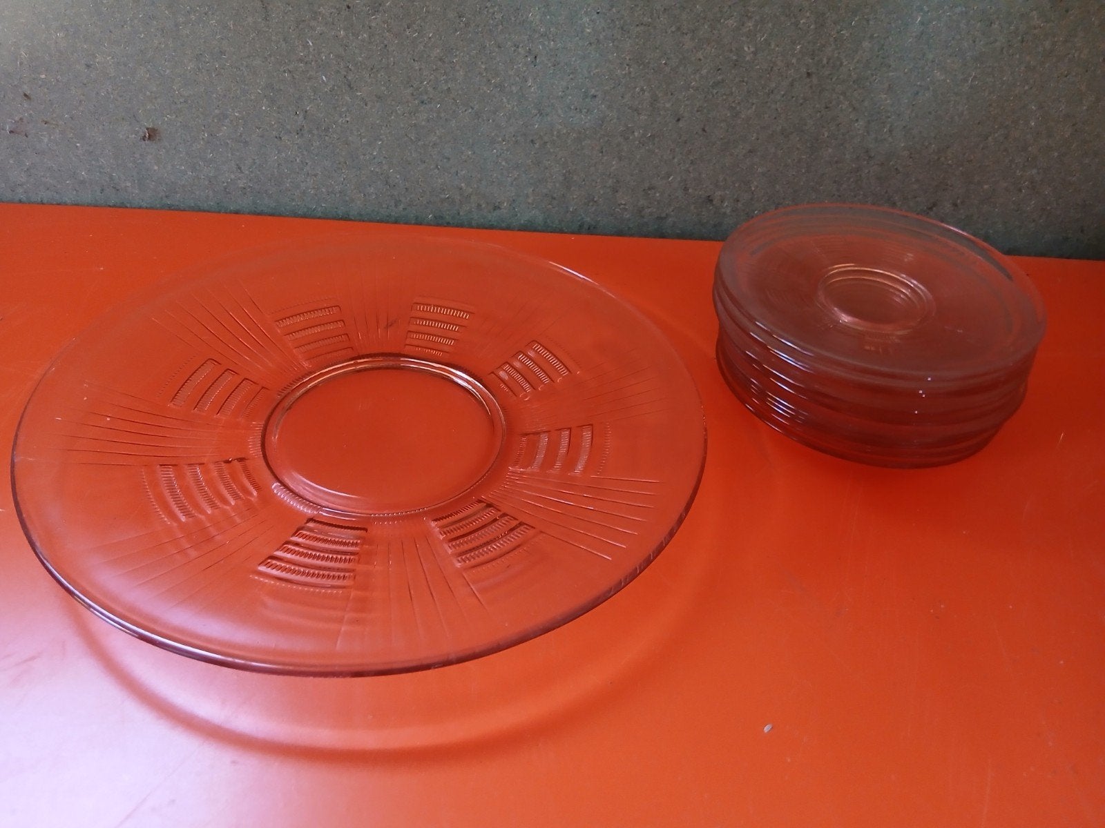 Vintage roze glazen schotels en onderzetters, Ophalen of Verzenden