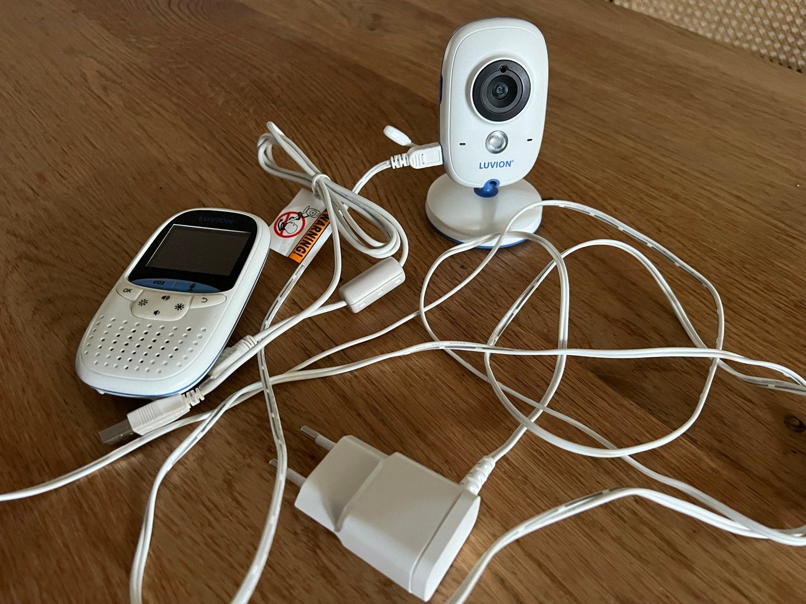 Luvion Easy Babyfoon met camera - Premium Baby Monitor, Ophalen, Gebruikt, 100 tot 250 meter, Camera