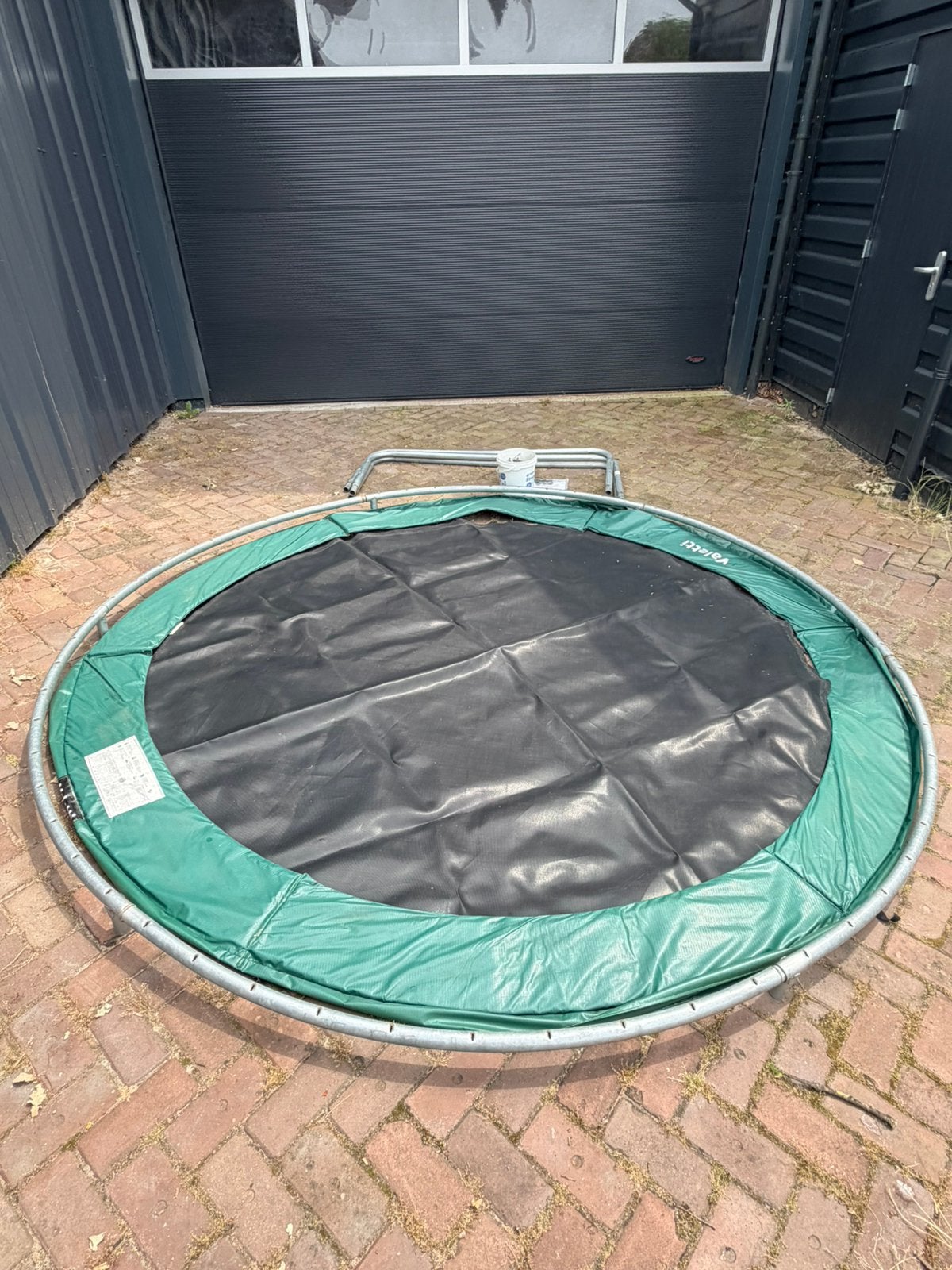 Trampoline maat 305cm compleet en in nette staat, Kinderen en Baby's, Speelgoed | Buiten | Trampolines, Ophalen, Gebruikt