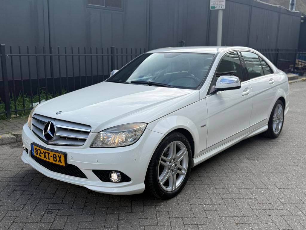 Mercedes-Benz C200 | AMG | Sedan | AUT | Navi | Leer | Nette, Auto's, Achterwielaandrijving, 1800 kg, Zwart, 4 cilinders