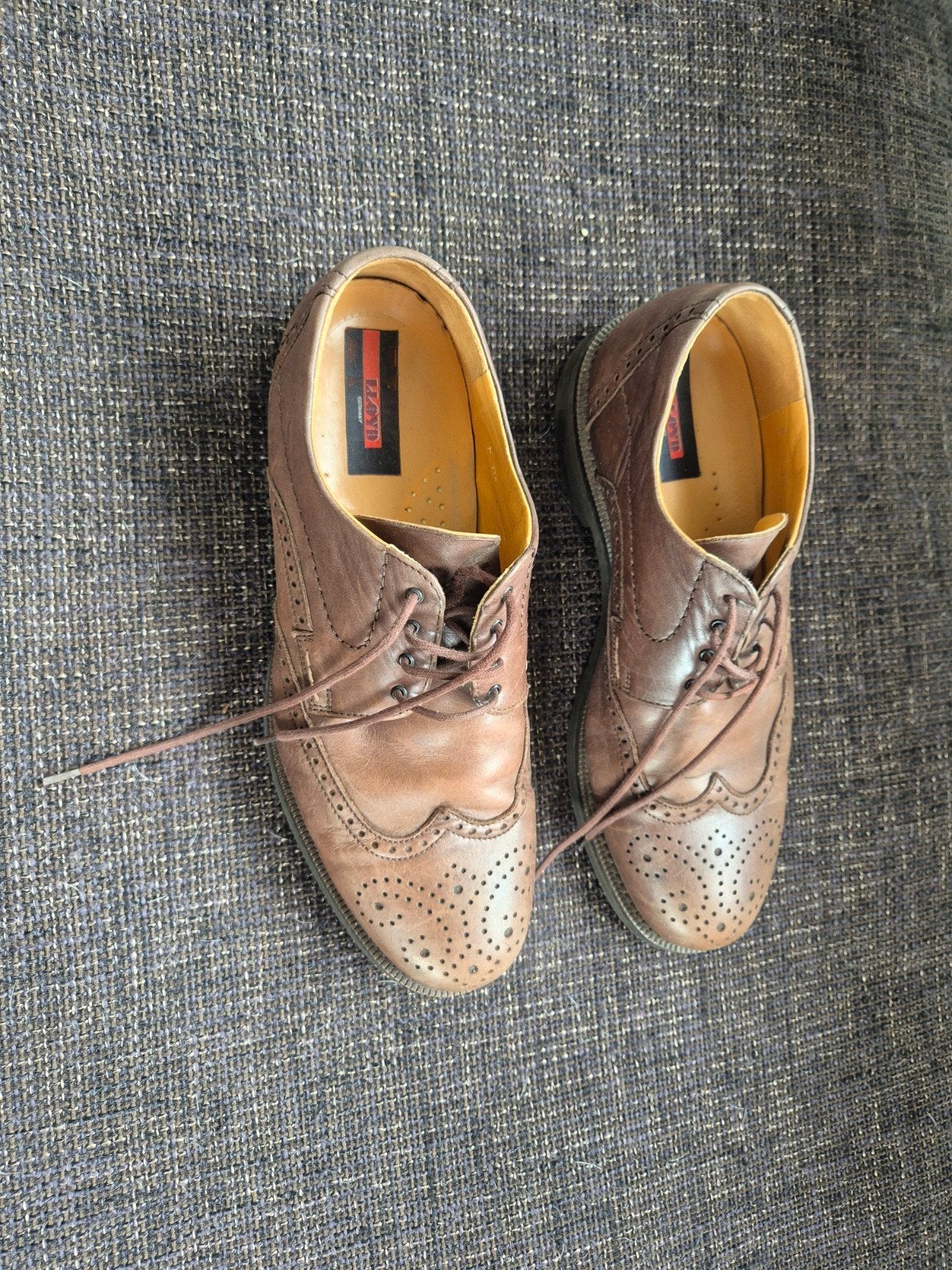 Mooie en stijlvolle heren schoenen maat 42 nu voor 15 euro, Bruin, Ophalen of Verzenden, Zo goed als nieuw, Veterschoenen