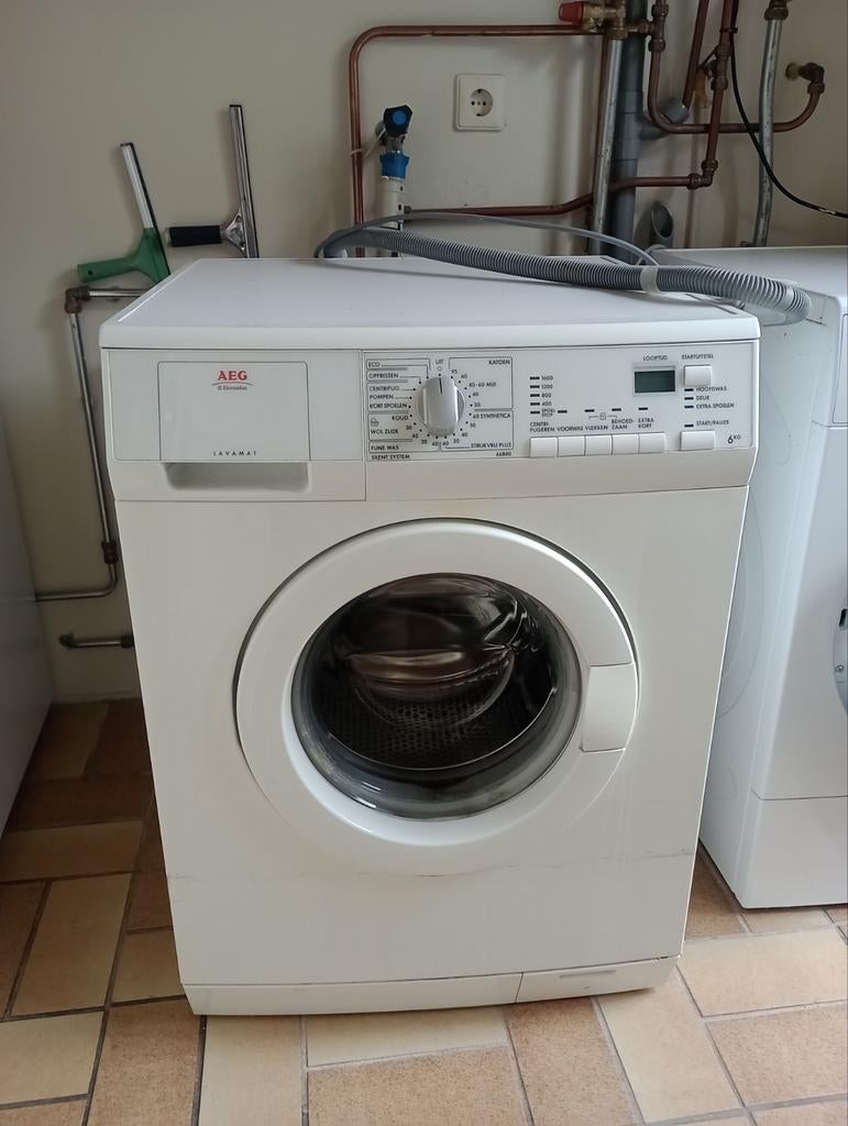 AEG wasmachine Lavamat voorlader, Ophalen, Gebruikt, 1200 tot 1600 toeren, 85 tot 90 cm