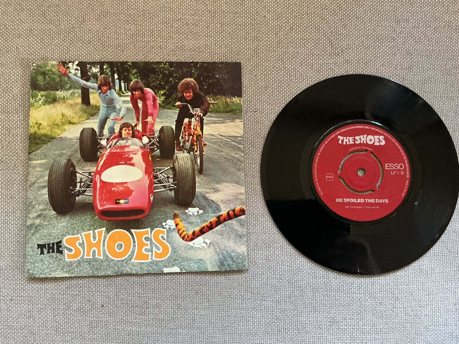 The Shoes single vinyl. He spoiled the days., Ophalen of Verzenden, Gebruikt, Pop
