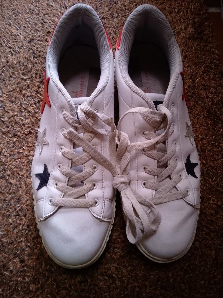 Witte sneakers met sterren - Maat 42, Ophalen, Gedragen, Wit, Sneakers of Gympen