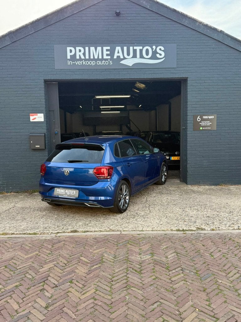 Volkswagen Polo 1.0 TSI R-Line Digital Dash| Achteruitrijcam, Voorwielaandrijving, Gebruikt, Zwart, Blauw