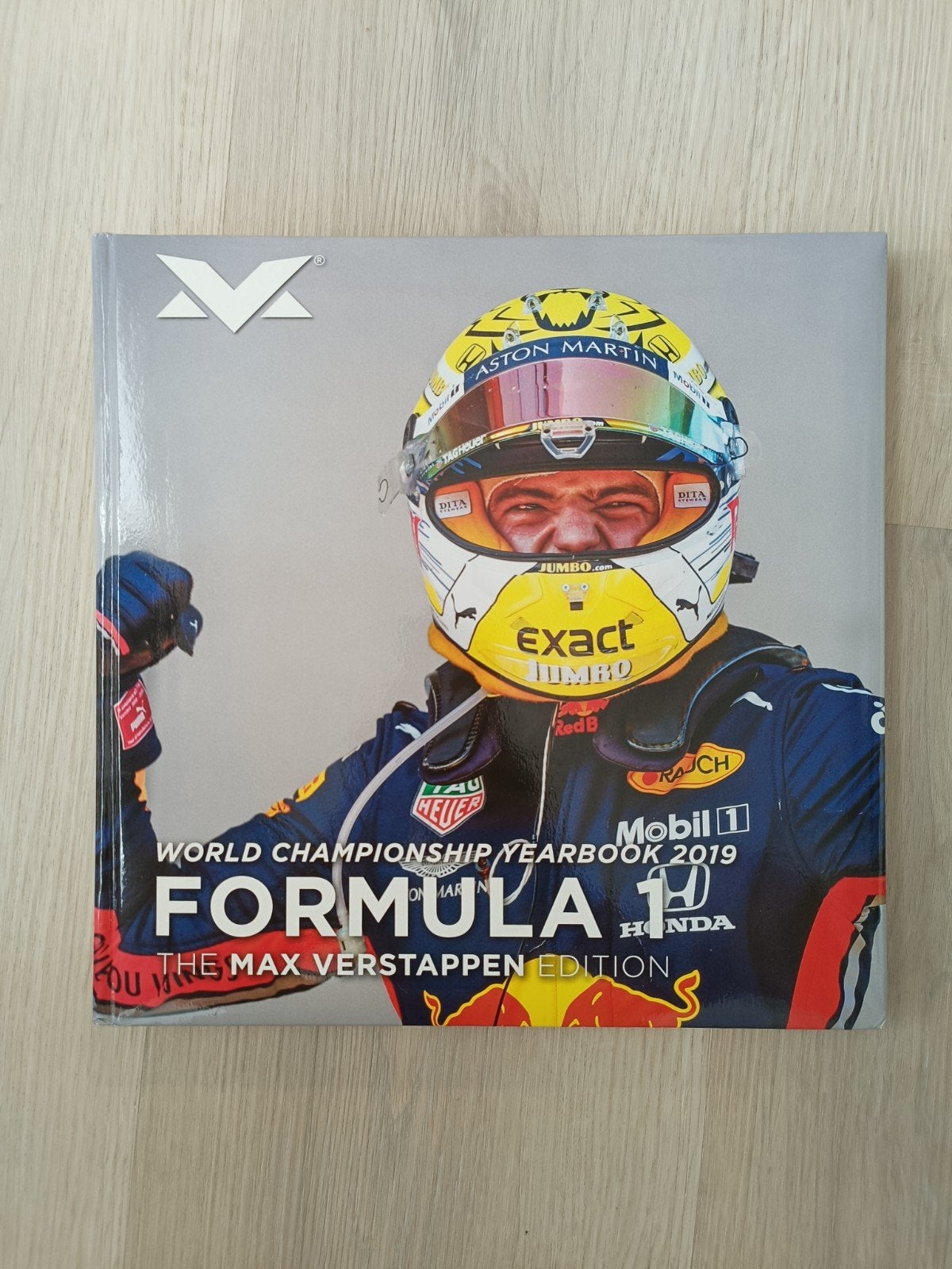 Max Verstappen World Championship Yearbook 2019, Ophalen of Verzenden, Zo goed als nieuw, Algemeen, Onbekend