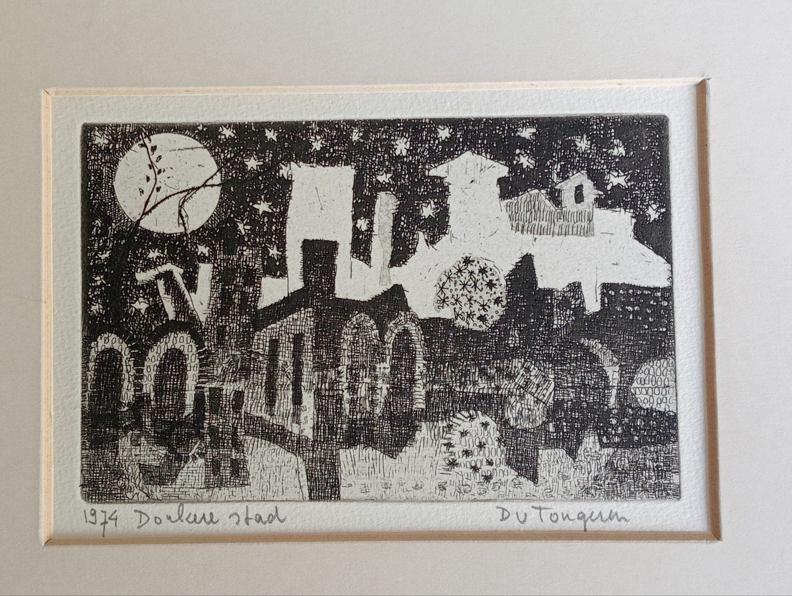 Dineke van Tongeren Ets 'Donkere Stad' 1974, Antiek en Kunst, Ophalen of Verzenden
